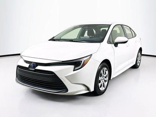 2025 Toyota Corolla Hybrid LE