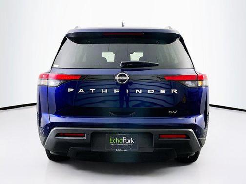 2024 Nissan Pathfinder SV FWD