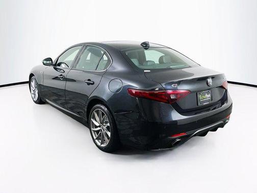 2022 Alfa Romeo Giulia Ti