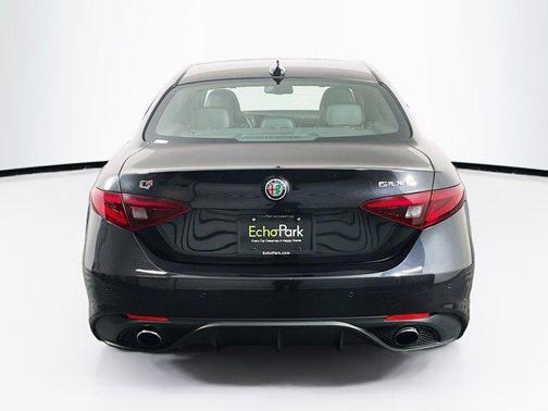 2022 Alfa Romeo Giulia Ti
