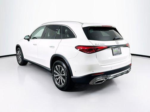 2024 Mercedes-Benz GLC 300 Base