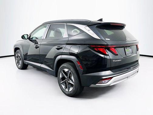 Phantom Black 2025 Hyundai TUCSON SEL