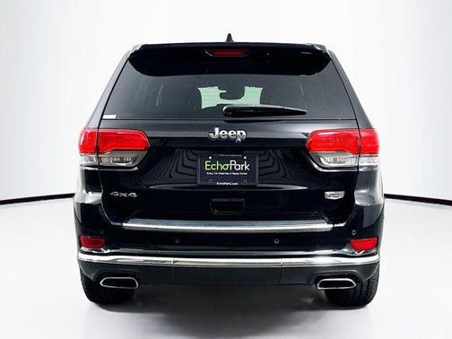 2017 Jeep Grand Cherokee Summit