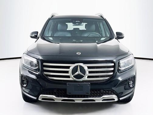 Night Black 2025 Mercedes-Benz GLB 250 Base