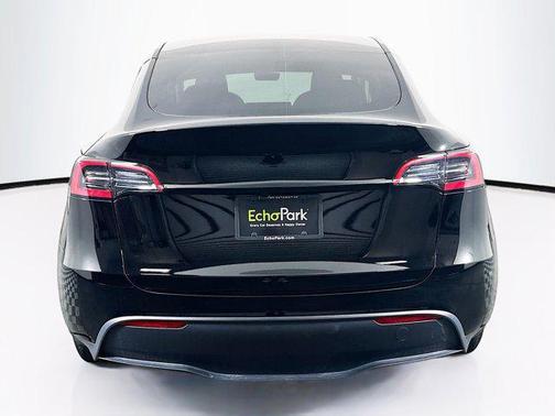 2025 Tesla Model Y Long Range Dual Motor All-Wheel Drive