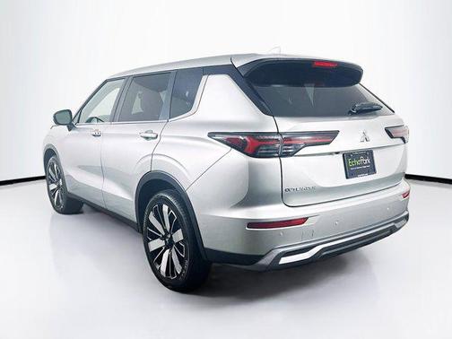 2025 Mitsubishi Outlander SE 2.5 2WD