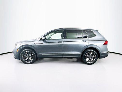 2024 Volkswagen Tiguan 2.0T Wolfsburg Edition