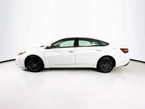 Blizzard Pearl 2016 Toyota Avalon Touring