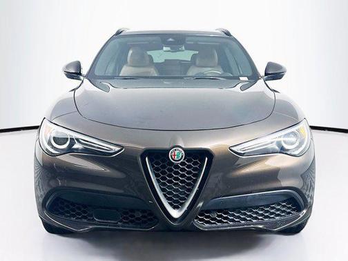 2018 Alfa Romeo Stelvio Ti Sport