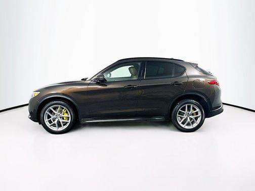 2018 Alfa Romeo Stelvio Ti Sport