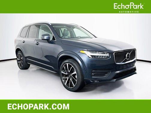 2022 Volvo XC90 T6 Momentum