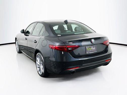 2022 Alfa Romeo Giulia Ti