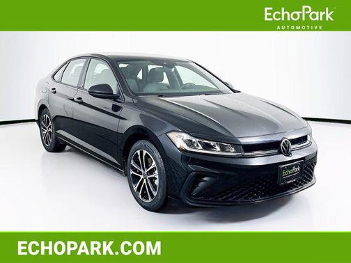 Deep Black Pearl 2025 Volkswagen Jetta 1.5T Sport