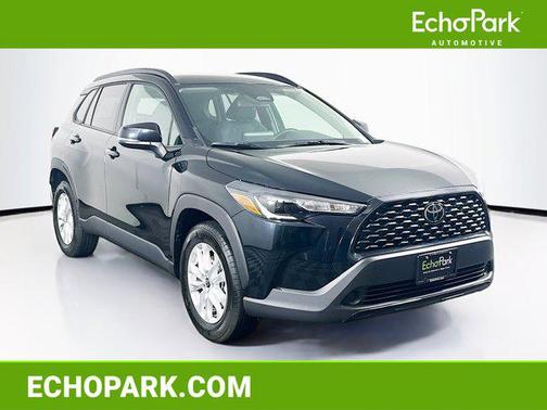 2025 Toyota Corolla Cross LE