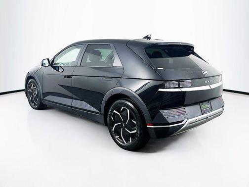 2023 Hyundai IONIQ 5 SE
