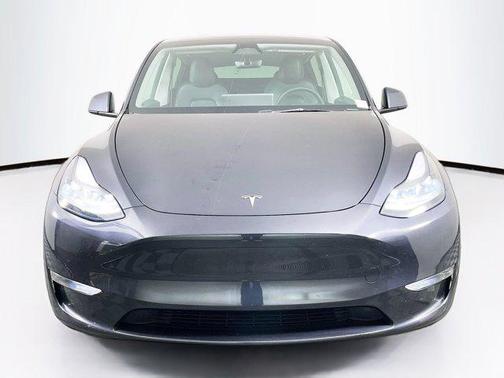 2024 Tesla Model Y Long Range Dual Motor All-Wheel Drive