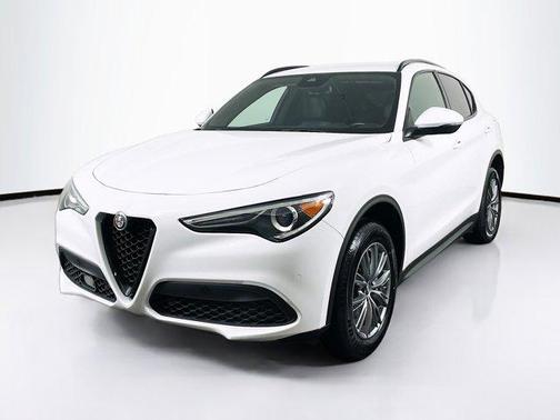 2022 Alfa Romeo Stelvio Sprint