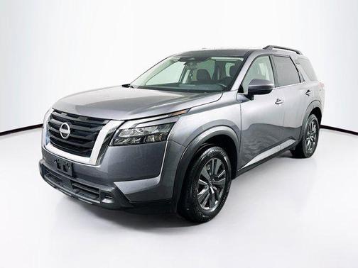 2024 Nissan Pathfinder SV FWD