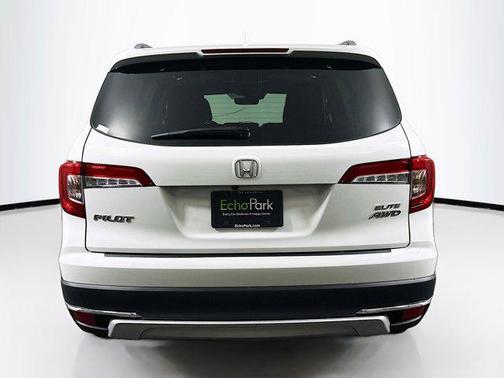 2020 Honda Pilot AWD Elite