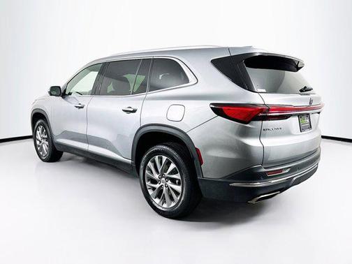 2025 Buick Enclave Preferred FWD