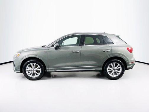 2023 Audi Q3 Premium 45 TFSI S line quattro Tiptronic
