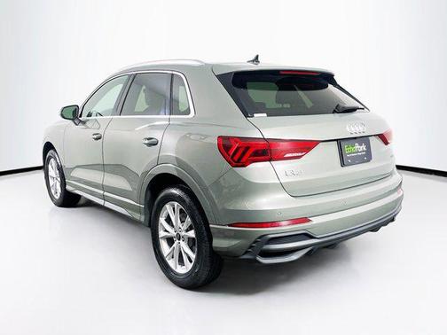 2023 Audi Q3 Premium 45 TFSI S line quattro Tiptronic