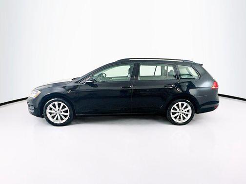 2017 Volkswagen Golf SportWagen TSI SE