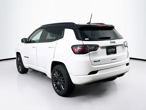 Bright White Clearcoat 2022 Jeep Compass High Altitude