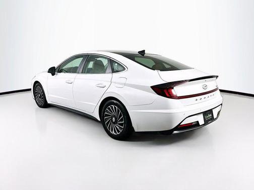 2021 Hyundai SONATA Limited 2.0T