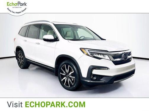 2022 Honda Pilot Touring 8-Passenger
