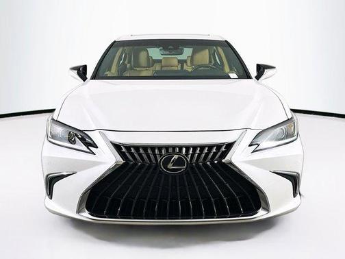 2022 Lexus ES 350 Base