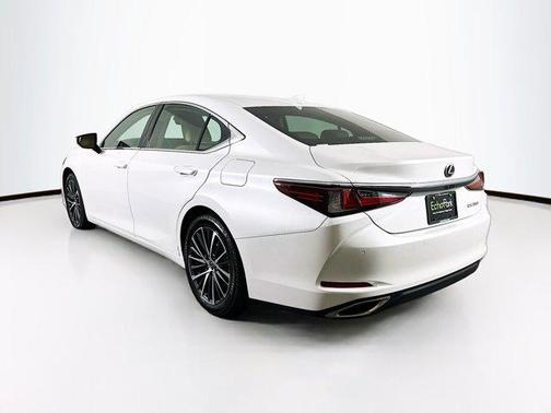 2022 Lexus ES 350 Base