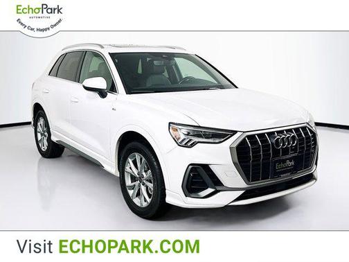 2024 Audi Q3 Premium 45 TFSI S line quattro Tiptronic