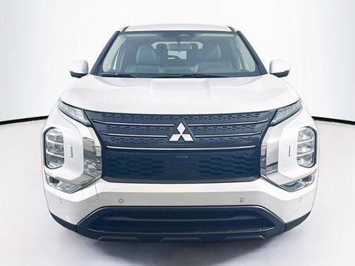 2024 Mitsubishi Outlander SE 2.5 S-AWC