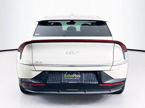 2023 Kia EV6 Wind