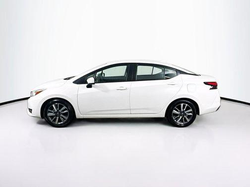 2023 Nissan Versa 1.6 SV