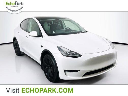 2022 Tesla Model Y Long Range Dual Motor All-Wheel Drive