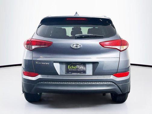 2017 Hyundai TUCSON SE Plus