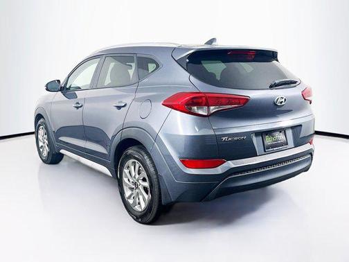 2017 Hyundai TUCSON SE Plus