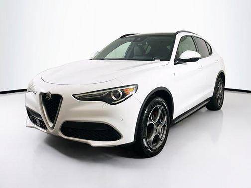2022 Alfa Romeo Stelvio Ti