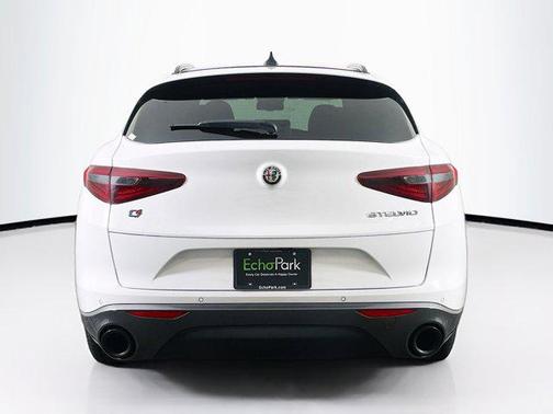 2022 Alfa Romeo Stelvio Ti