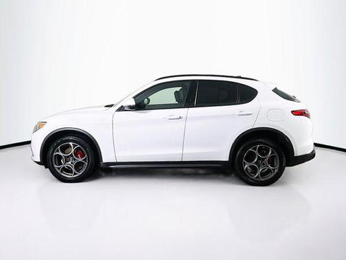 2022 Alfa Romeo Stelvio Ti