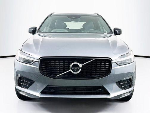2021 Volvo XC60 T5 R-Design