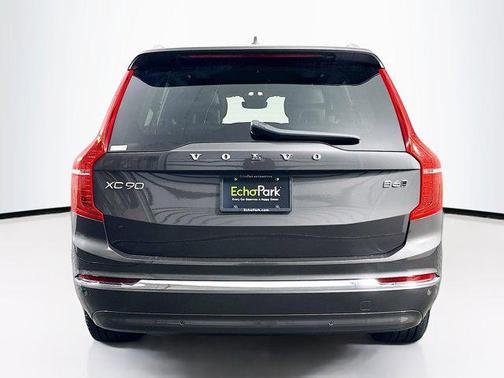 2024 Volvo XC90 B6 Plus Bright Theme 7-Seater