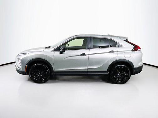 2023 Mitsubishi Eclipse Cross LE