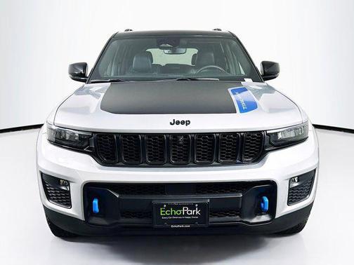Silver Zynith 2022 Jeep Grand Cherokee 4xe Trailhawk