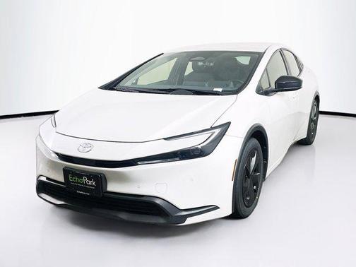 2023 Toyota Prius LE