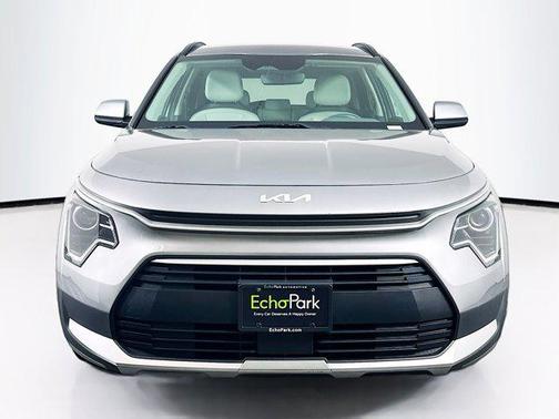 2023 Kia Niro EX