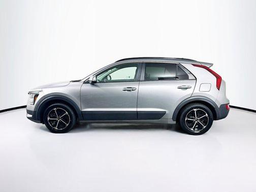 2023 Kia Niro EX