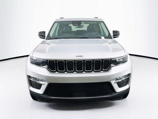 2023 Jeep Grand Cherokee Limited X